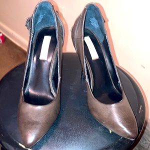 Simply Vera Wang Pumps